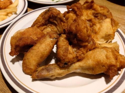 ケンタッキー食べ放題のチキン盛り合わせの画像