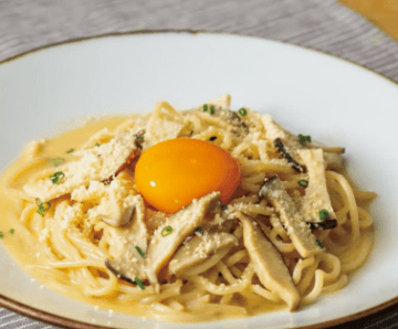 鎌倉パスタ柏のきのこカルボナーラの画像