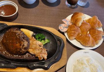 フォルクス柏のハンバーグセットの画像
