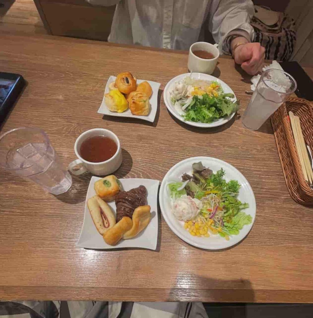 グレイスガーデン 橿原店のパン食べ放題付きメニュー