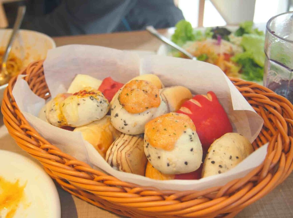 グレイスガーデン 橿原店のパン食べ放題で食べられるたくさんのパン