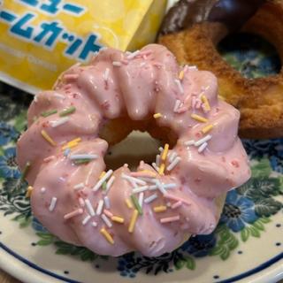 ニューホームカットとオールドファッションとストロベリーフレンチの画像