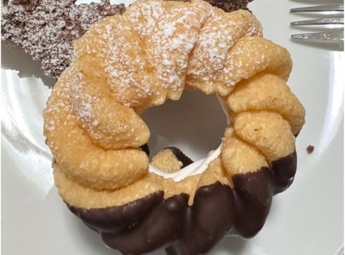 ミスドのフレンチクルーラーの画像