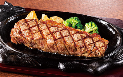 フォルクスの《厚切り》熟成サーロインステーキ150g