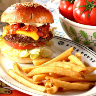 ファイヤーハウスのベーコンチーズバーガー