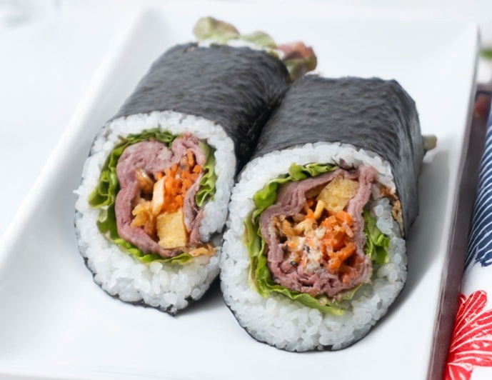 成城石井の恵方巻_[店内_2]自家製ローストビーフの恵方巻_大