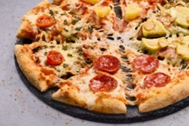 ドミノピザのベストセラーピザ_クワトロ・ハッピー