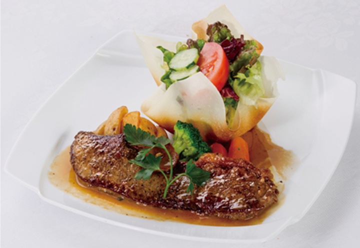 ヴァンドール シエンのステーキランチ