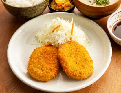 宮本むなしのコロッケ定食