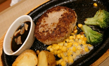 ブレッドガーデン アリオ蘇我店のハンバーグプレート