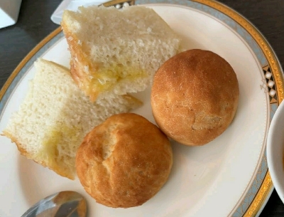 MEINA(メーナ)の食べ放題の自家製パン