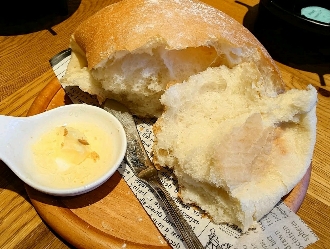 グリエ・ミア!イオンモール仙台上杉店の食べ放題のパン